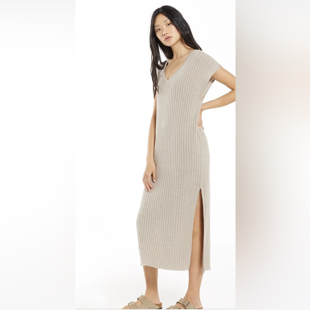 Elegant Tan Ribbed Knit Dress